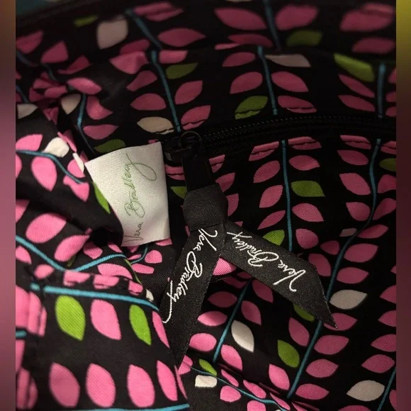 Vera Bradley Cassidy Shoulder Bag - Retired "Va Va Bloom" Pattern - Picture 7 of 7